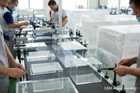 //rjrorwxhpjinlo5p.ldycdn.com/cloud/pqBpiKnllqSRqljooqolip/OEM-Acrylic-Assembly-Line.jpg